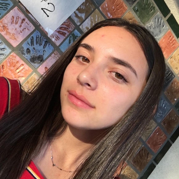 Meet your Posher, Ruby - Picture 1 of 1